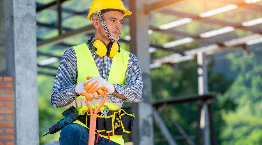 Professional gutter cleaning in Spring Glen, PA